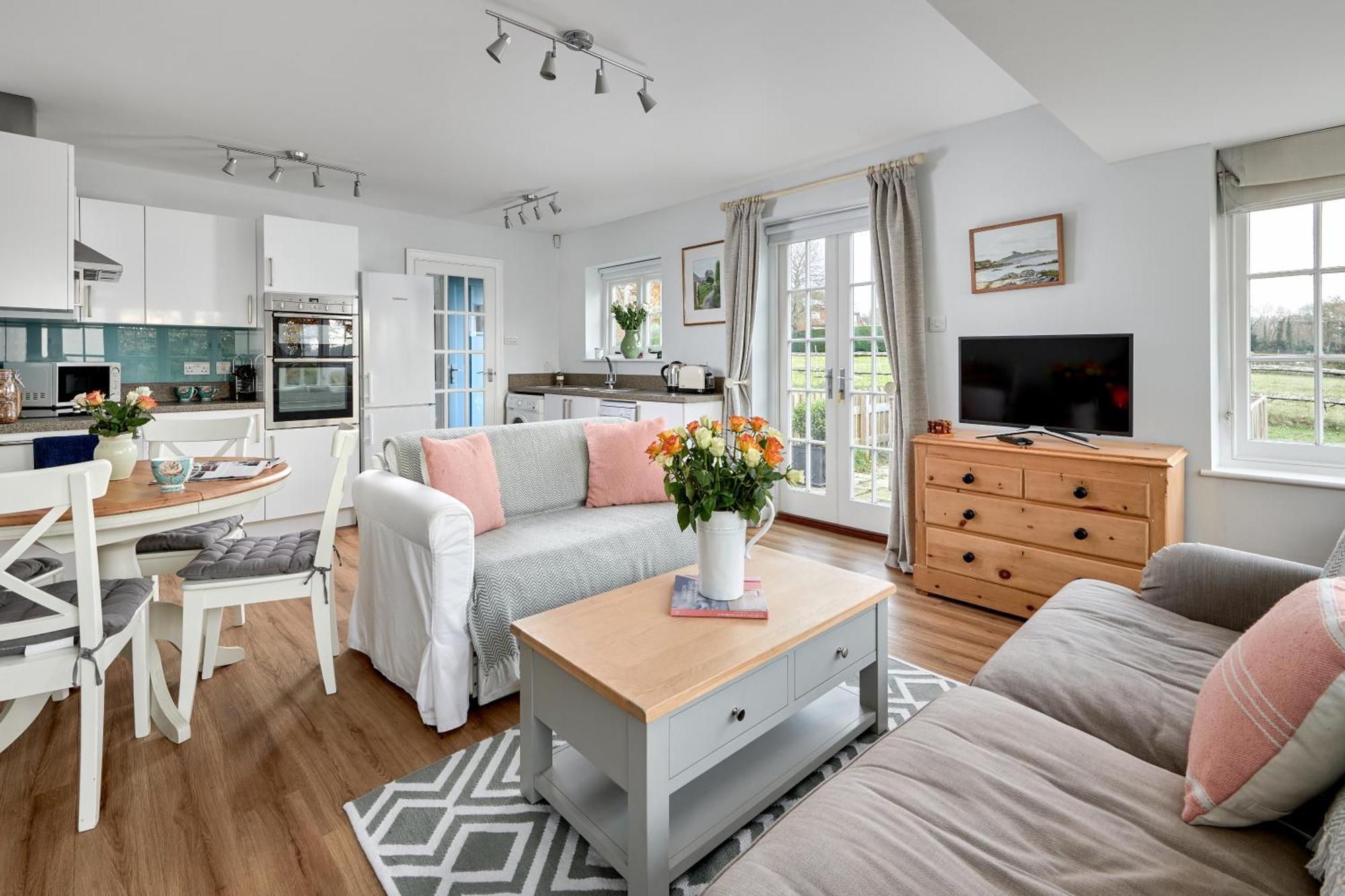 Garden Flat Near Goodwood With Stunning Views Apartamento Petersfield Exterior foto