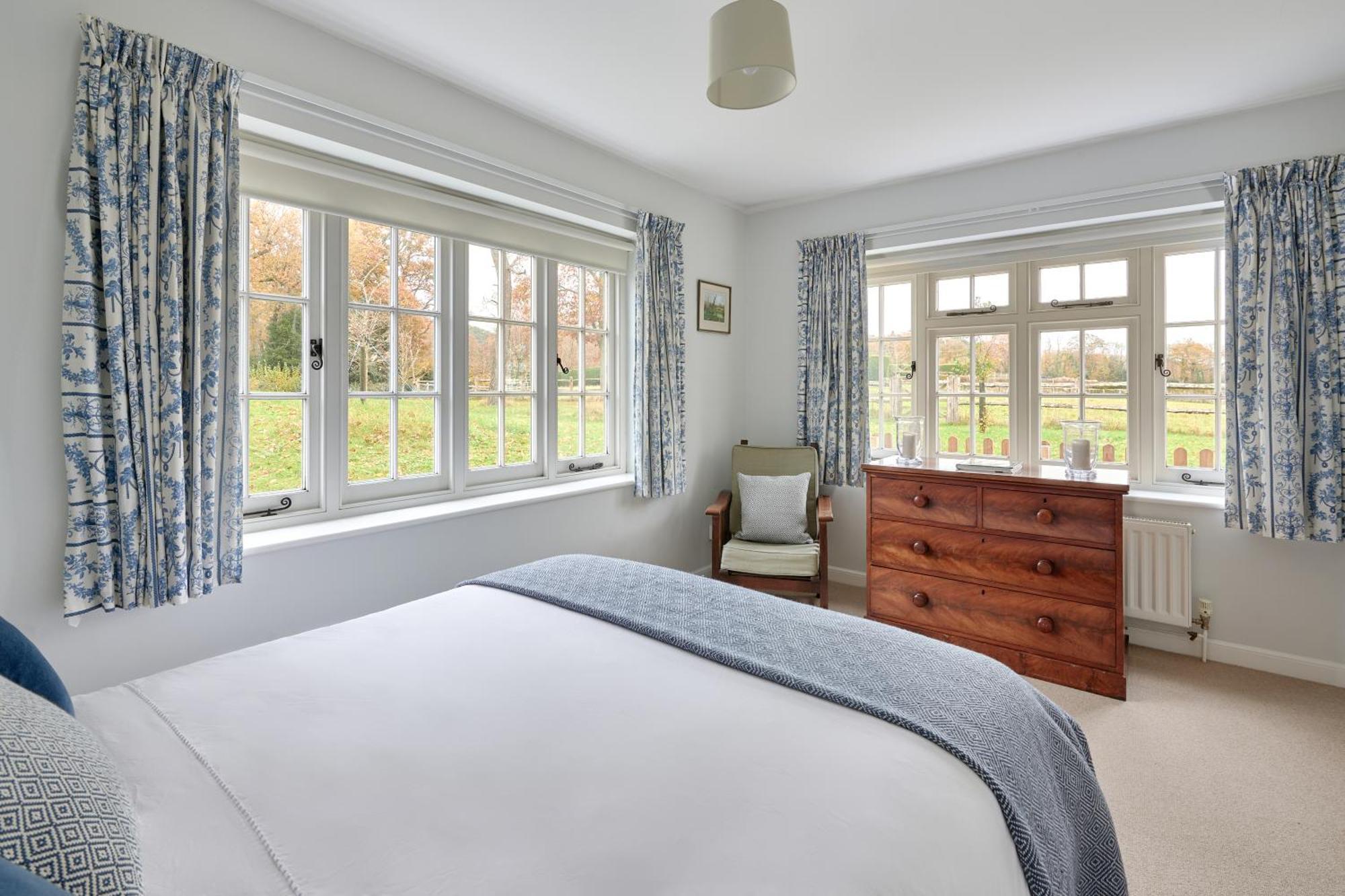 Garden Flat Near Goodwood With Stunning Views Apartamento Petersfield Exterior foto